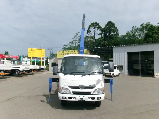 日野 デュトロ TKG-XZU695M(4WD)の写真21