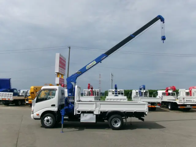 日野 デュトロ TKG-XZU695M(4WD)の写真23