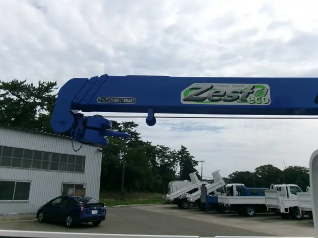 日野 デュトロ TKG-XZU695M(4WD)の写真33