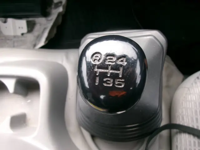 日野 デュトロ TKG-XZU695M(4WD)の写真38