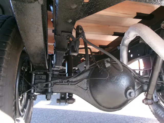 いすゞ エルフ TRG-NMR85ARの写真14