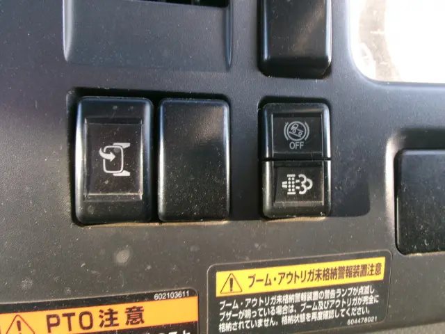 いすゞ エルフ TRG-NMR85ARの写真27
