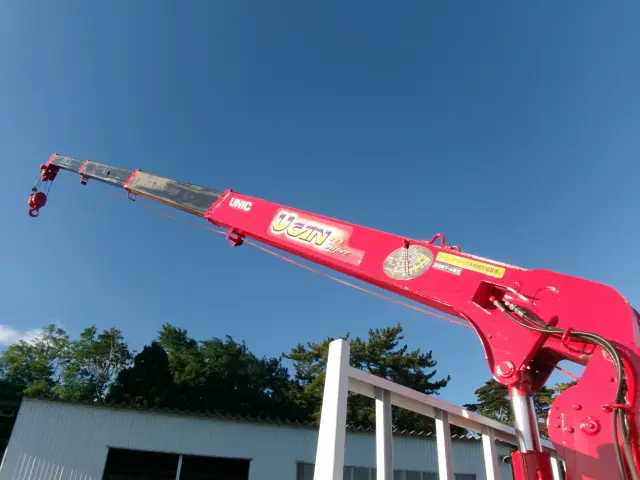 いすゞ エルフ TRG-NMR85ARの写真38