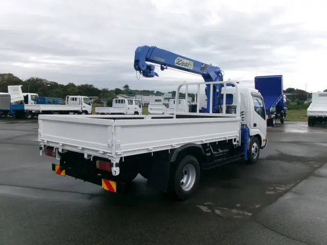 日野 デュトロ TKG-XZU695M(4WD)の写真7