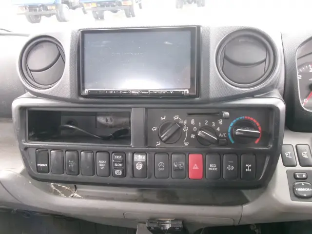 日野 デュトロ TKG-XZU695M(4WD)の写真25