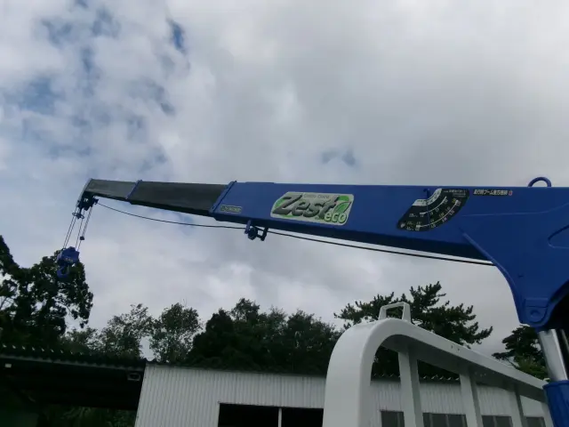 日野 デュトロ TKG-XZU695M(4WD)の写真32