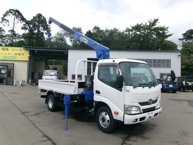 日野 デュトロ TKG-XZU695M(4WD)の写真33