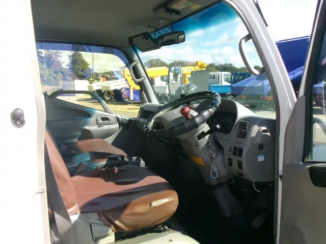 トヨタ ダイナ BDG-XZU508の写真22