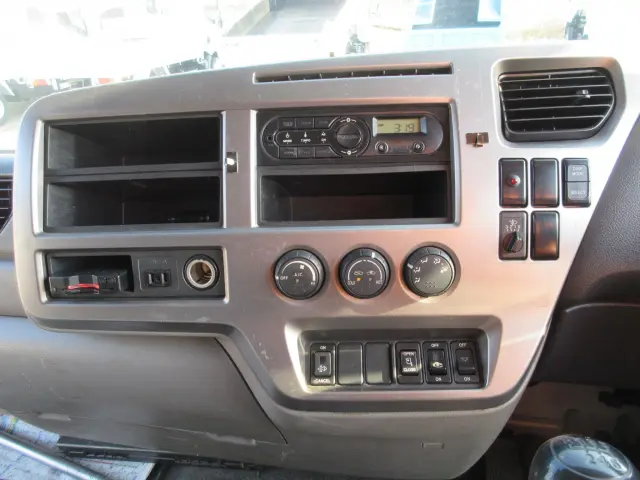 UD コンドル TKG-MK38Lの写真43