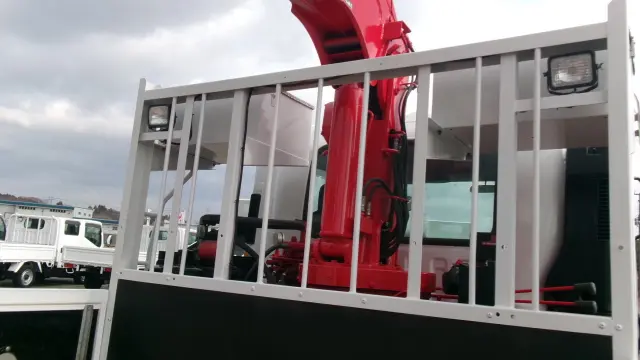 いすゞ フォワード TKG-FRR90S2の写真10