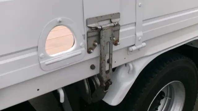 いすゞ フォワード TKG-FRR90S2の写真12