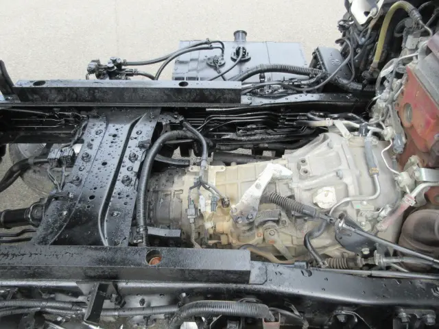 トヨタ ダイナ 2KG-XZU675D(4WD)の写真10