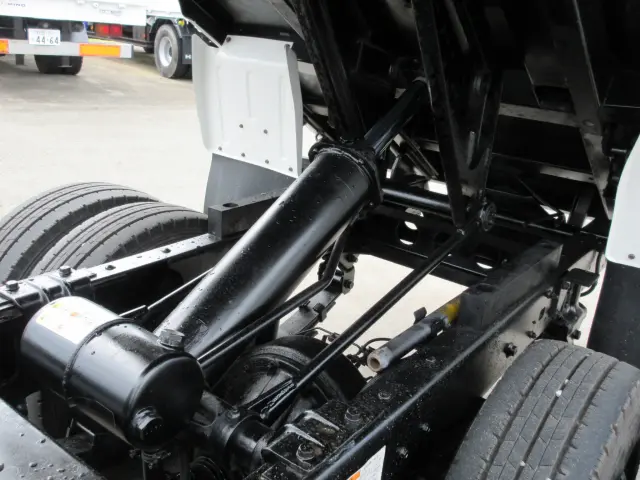 トヨタ ダイナ 2KG-XZU675D(4WD)の写真12