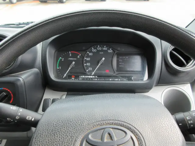 トヨタ ダイナ 2KG-XZU675D(4WD)の写真39