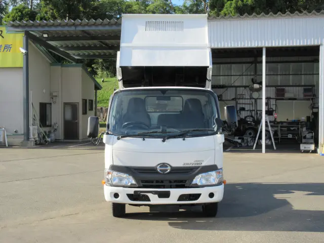 日野 デュトロ TKG-XZU675T(4WD)の写真2