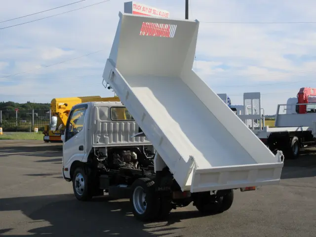 日野 デュトロ TKG-XZU675T(4WD)の写真5