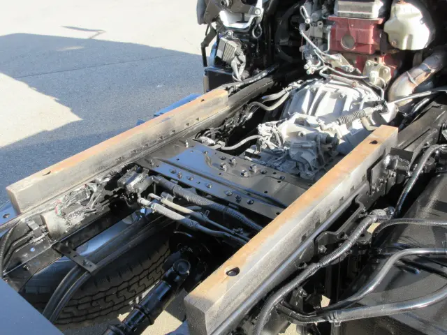 日野 デュトロ TKG-XZU675T(4WD)の写真11