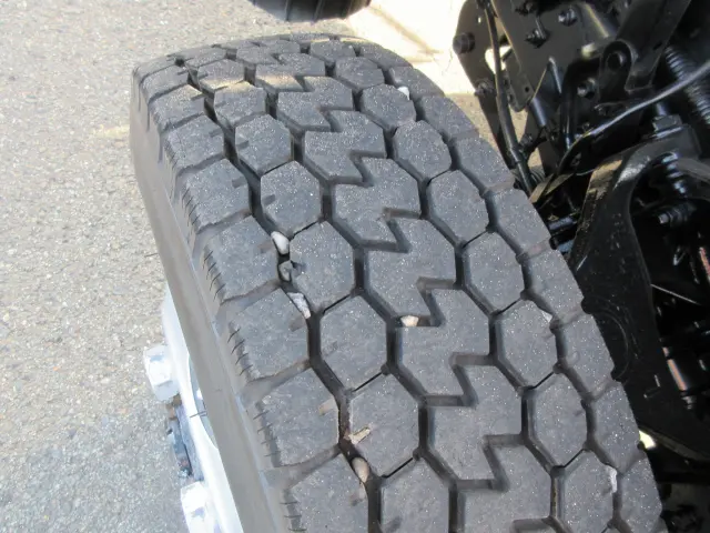 日野 デュトロ TKG-XZU675T(4WD)の写真27