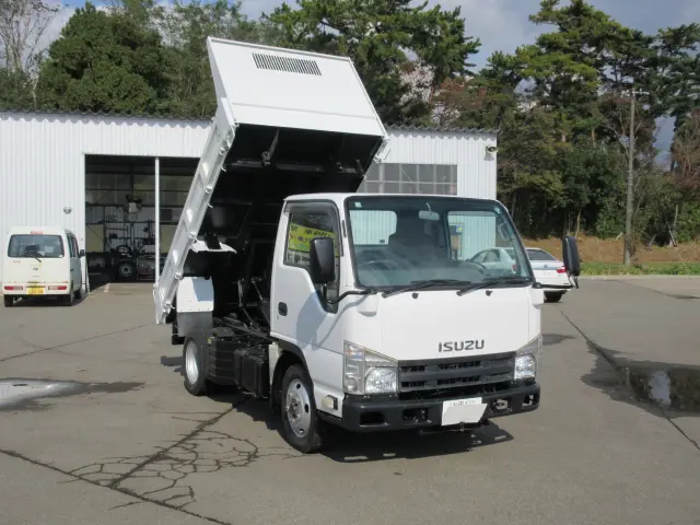 いすゞ エルフ TKG-NJS85AN(4WD)の写真3