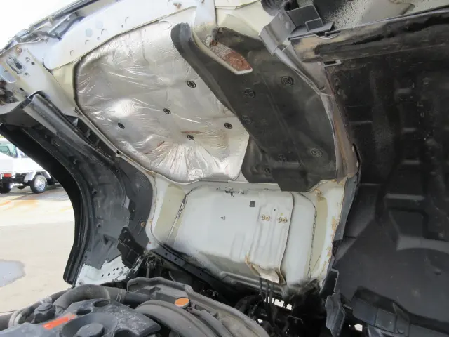 いすゞ エルフ TKG-NJS85AN(4WD)の写真36