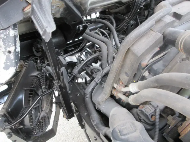 いすゞ エルフ TKG-NJS85AN(4WD)の写真39