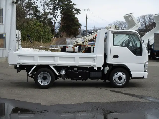 いすゞ エルフ BKG-NJR85ADの写真18