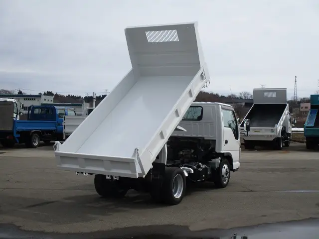 いすゞ エルフ BKG-NJR85ADの写真22