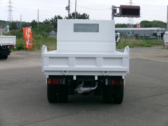 いすゞ エルフ BDG-NKS85AD(4WD)の写真22