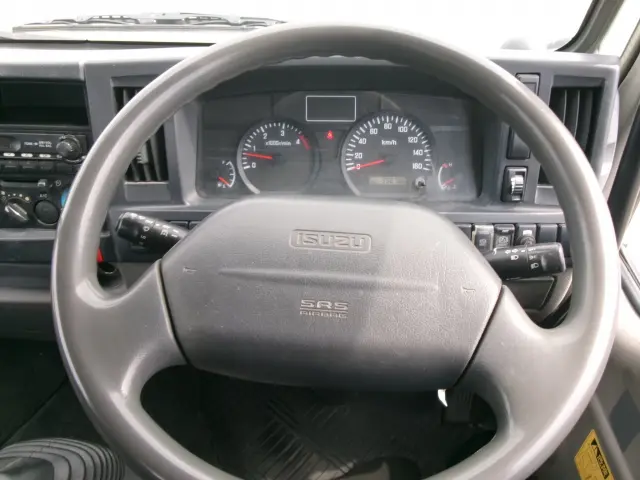 いすゞ エルフ BDG-NKS85AD(4WD)の写真31