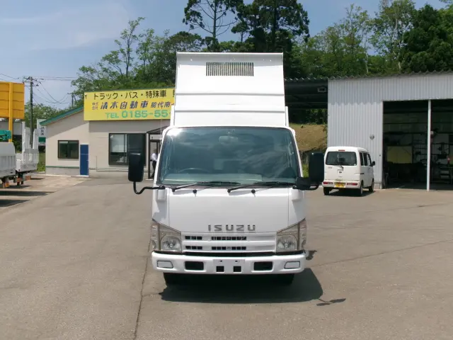 いすゞ エルフ NJR85AD(2WD)の写真2