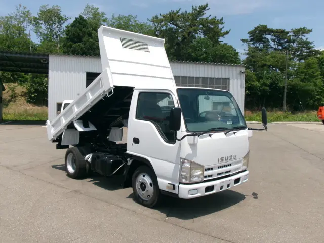 いすゞ エルフ NJR85AD(2WD)の写真3