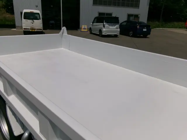 いすゞ エルフ NJR85AD(2WD)の写真46