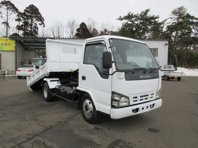 いすゞ エルフ PB-NKR81Nの写真3