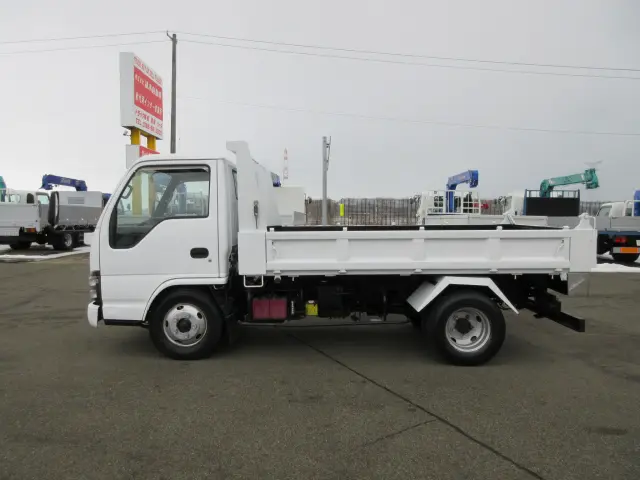 いすゞ エルフ PB-NKR81Nの写真22