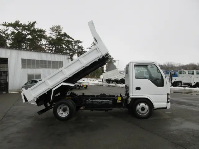 いすゞ エルフ PB-NKR81Nの写真35