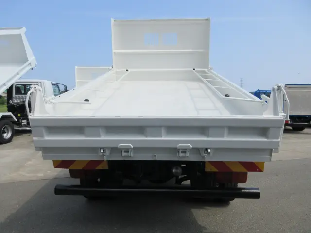 日野 レンジャー SDG-FX7JEAA(4WD)の写真6