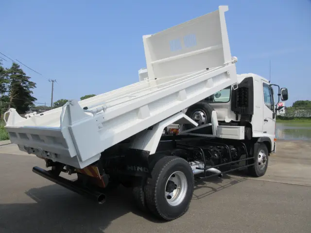 日野 レンジャー SDG-FX7JEAA(4WD)の写真7