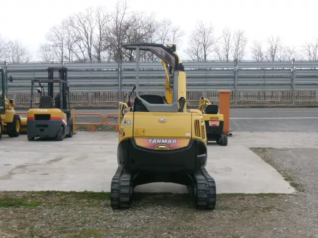 ヤンマー 油圧ショベル B2-Σの写真6