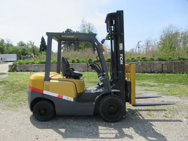 TCM フォークリフト FD25T3の写真8