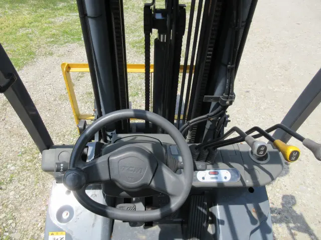 TCM フォークリフト FD25T3の写真16