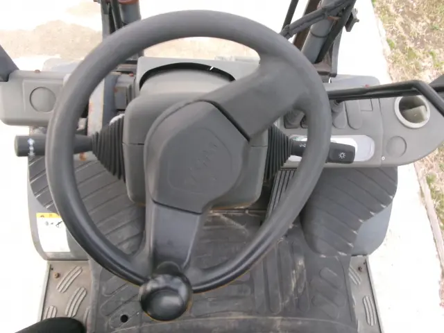 TCM フォークリフト FD25T3の写真19