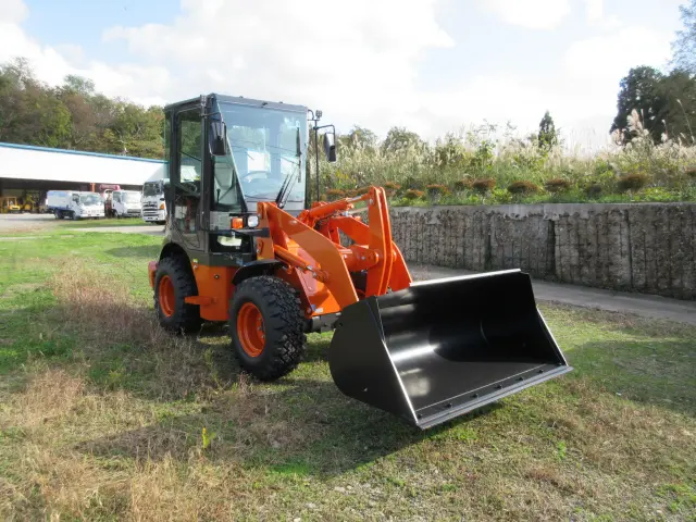 日立建機 ZW30-5B ZW30-5B(4WD)の写真3