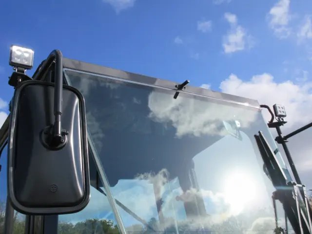 日立建機 ZW30-5B ZW30-5B(4WD)の写真19