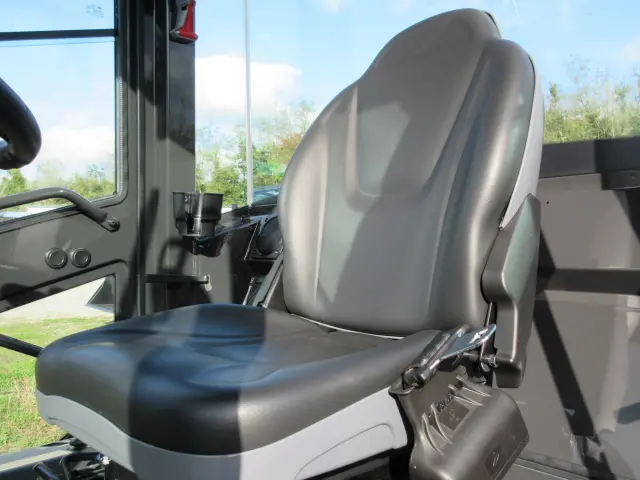 日立建機 ZW30-5B ZW30-5B(4WD)の写真21