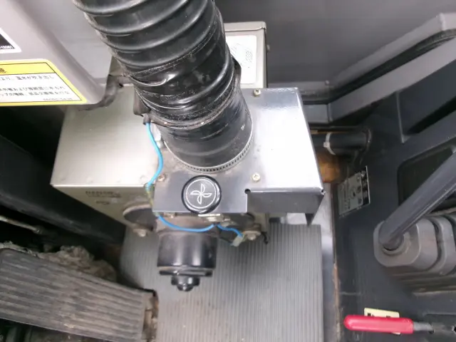 TCM ミニホイールローダ L5の写真16