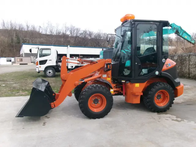 日立建機 ZW30-5B ZW30-5Bの写真4