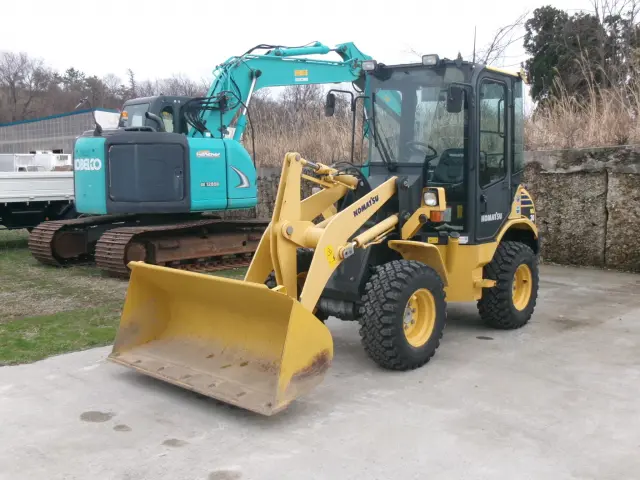 コマツ WA30-6 WA30-6(4WD)の写真1