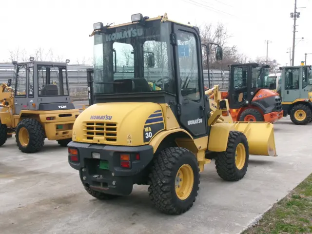 コマツ WA30-6 WA30-6(4WD)の写真7