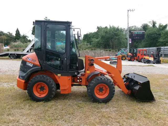 日立建機 ZW30-5B ZW30-5B(4WD)の写真8