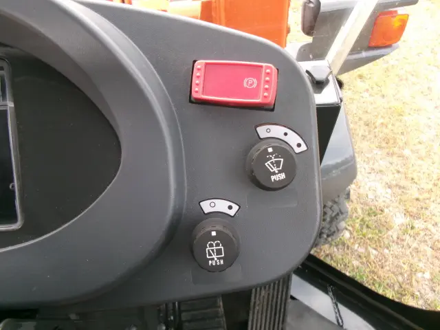 日立建機 ZW30-5B ZW30-5B(4WD)の写真20